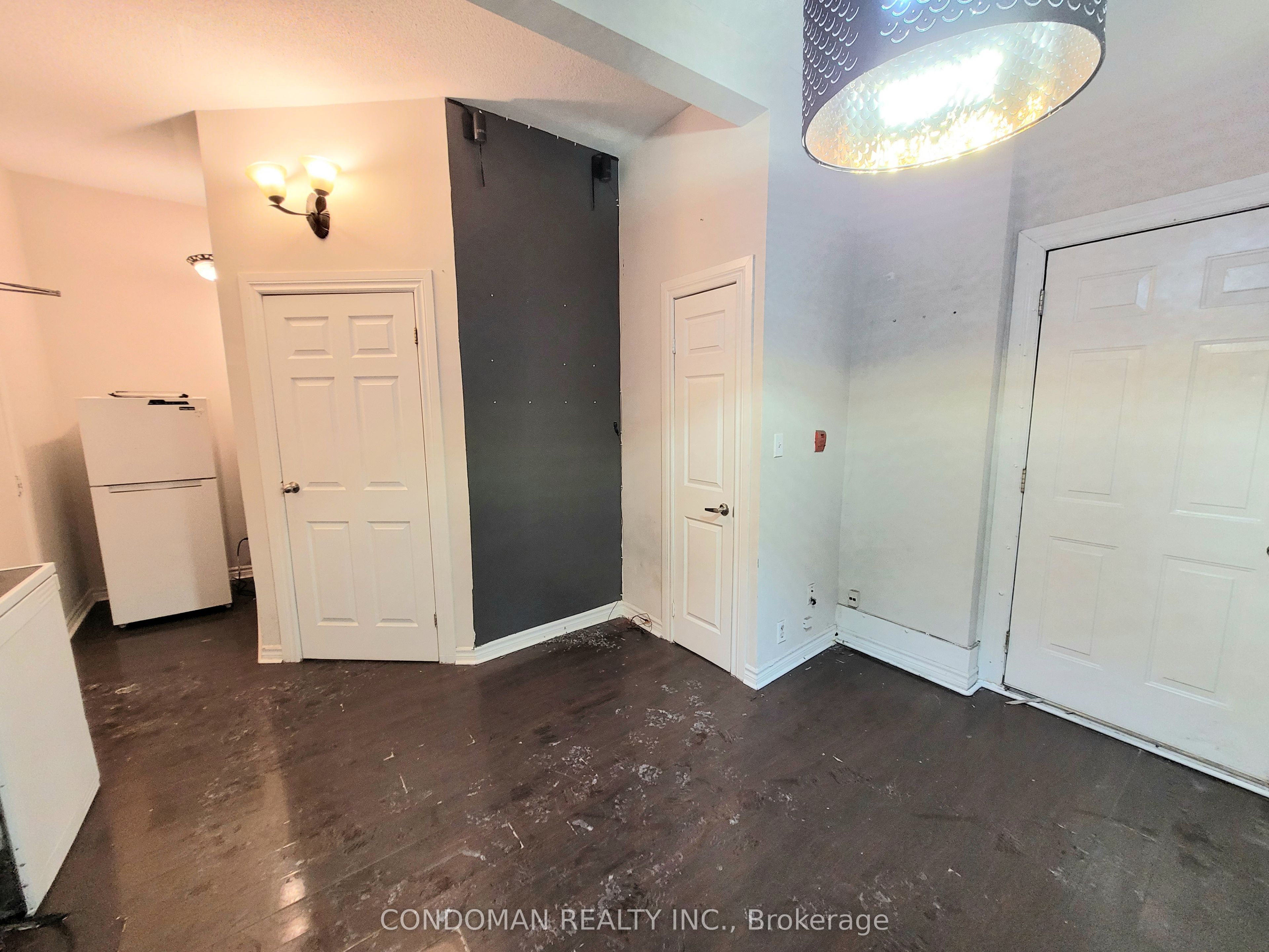Additional image 2 of 4-135 John Street S, Hamilton, ON, L8N 2C3