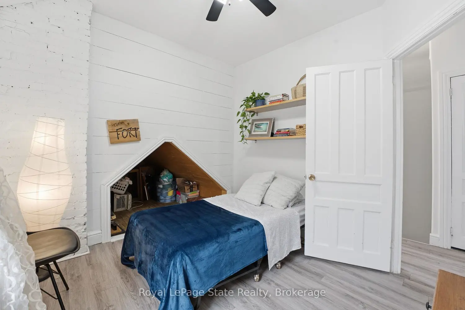 Additional image 14 of 17 Minto Avenue
