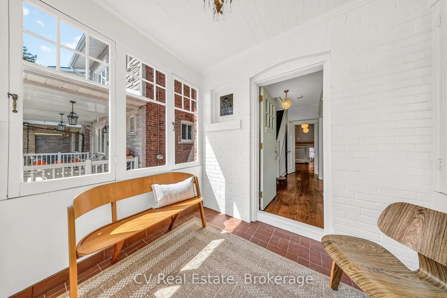 82 Sellers Avenue photo 4
