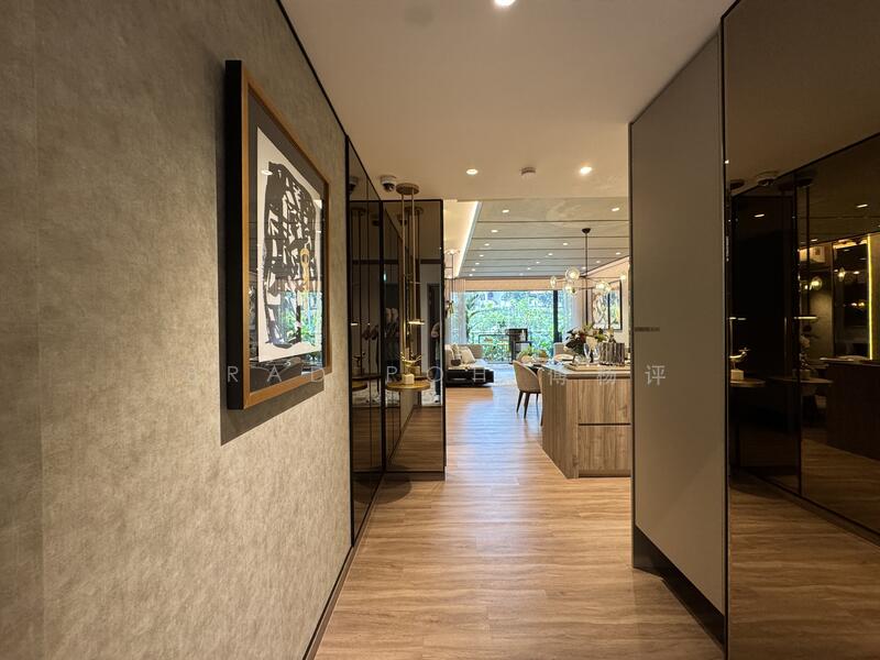 12 Clementi Avenue 1 photo 3