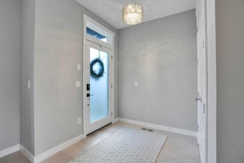 Additional image 8 of 4405 20 Avenue NW, Calgary, AB, T3B 0T5