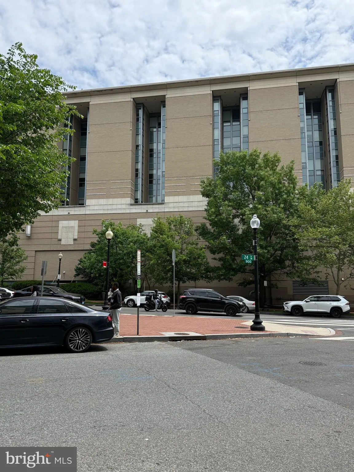 Additional image 77 of 922 24th Street NW Unit 505, Washington, DC 20037
