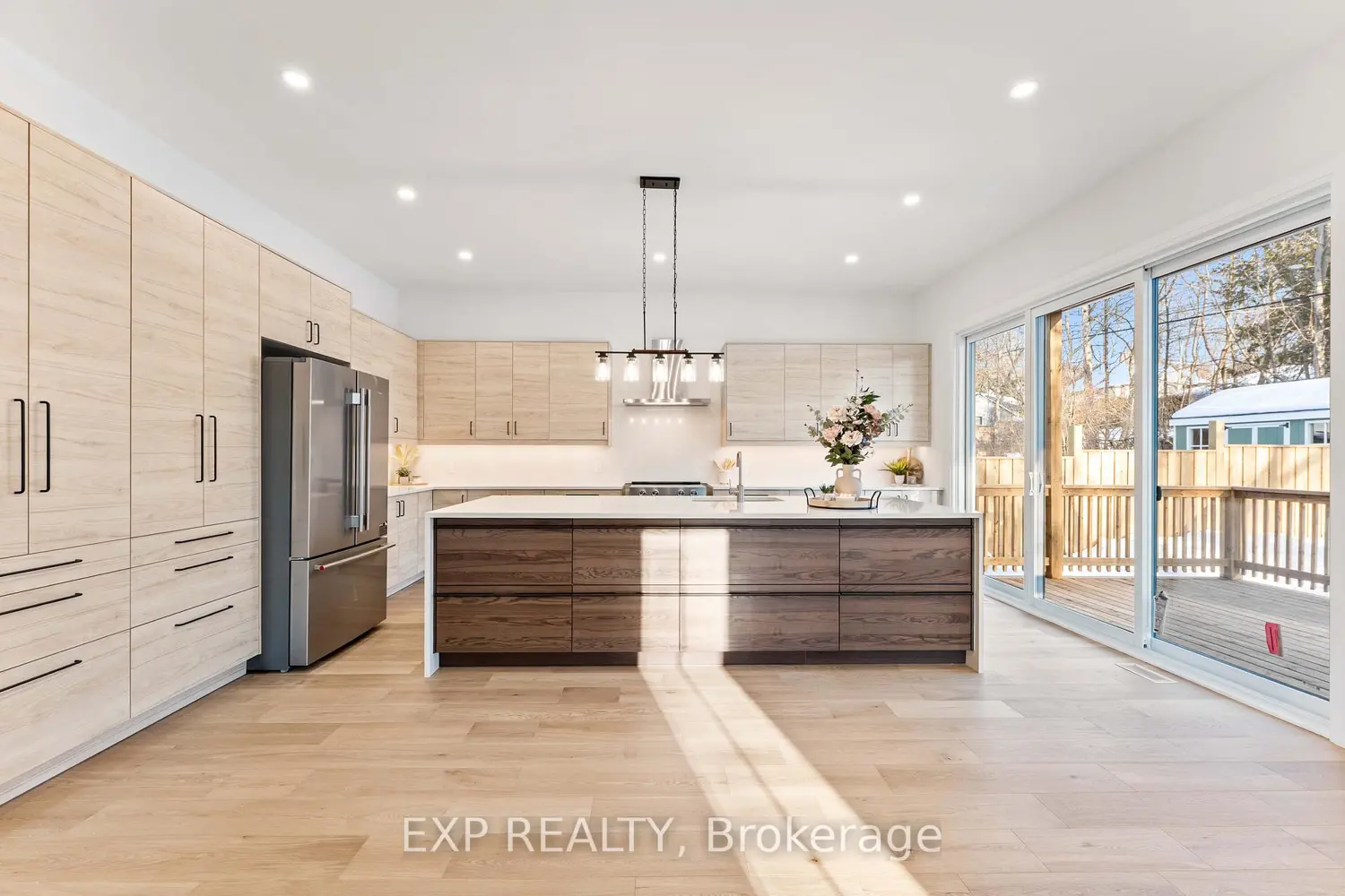 241 Parkway Avenue photo 4