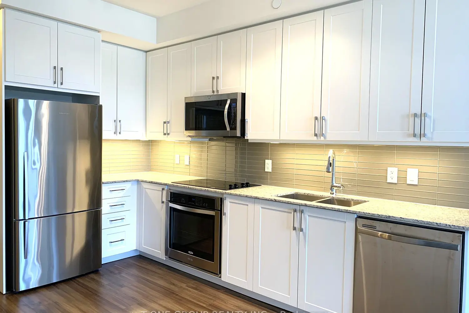 Additional image 7 of 9600 Yonge Street 912