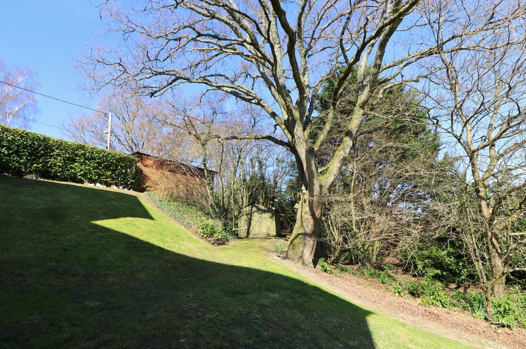 Additional image 27 of 4 bed detached house for saleBursledon Road, Hedge End SO30