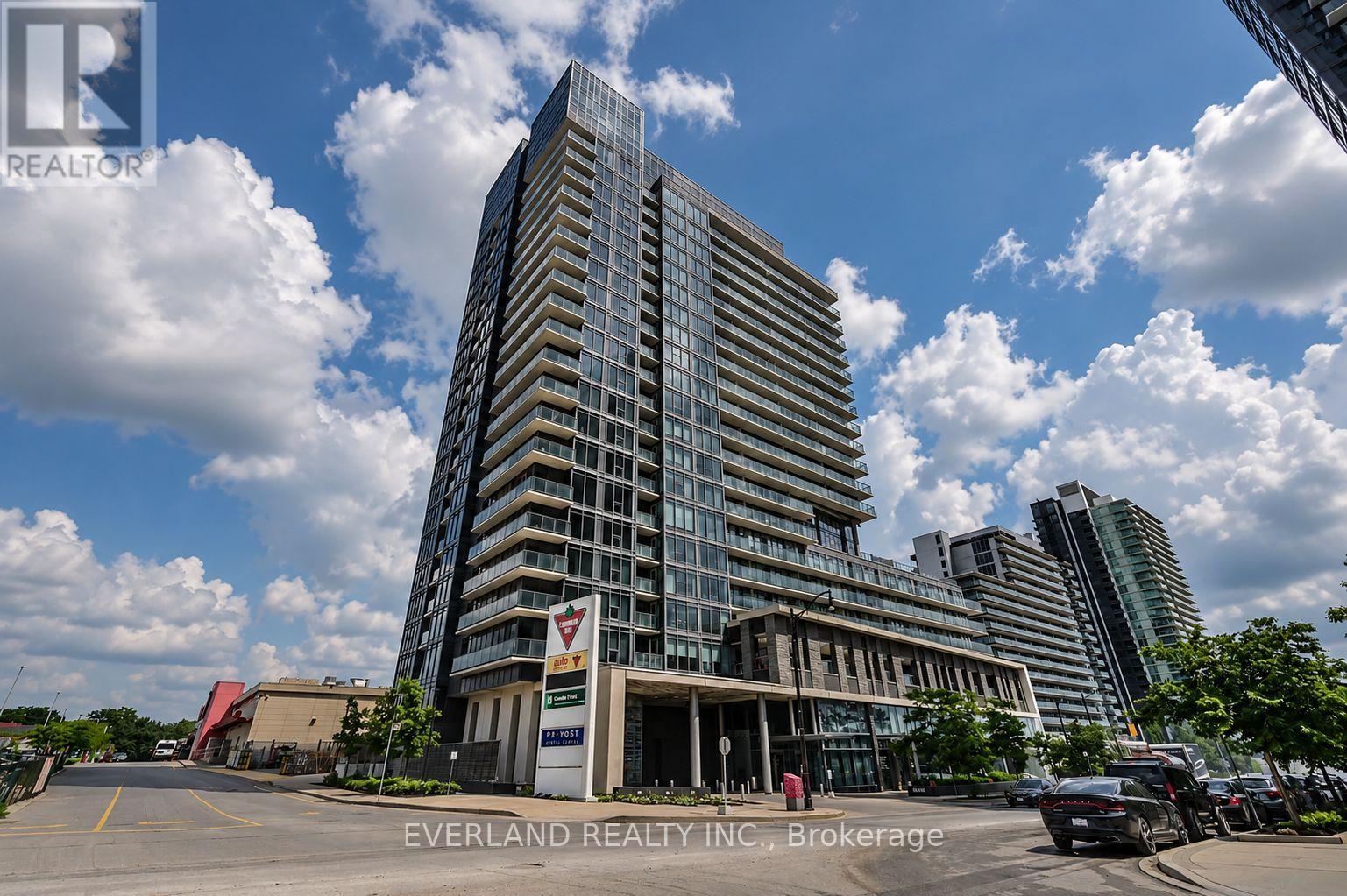710 - 72 ESTHER SHINER BOULEVARD