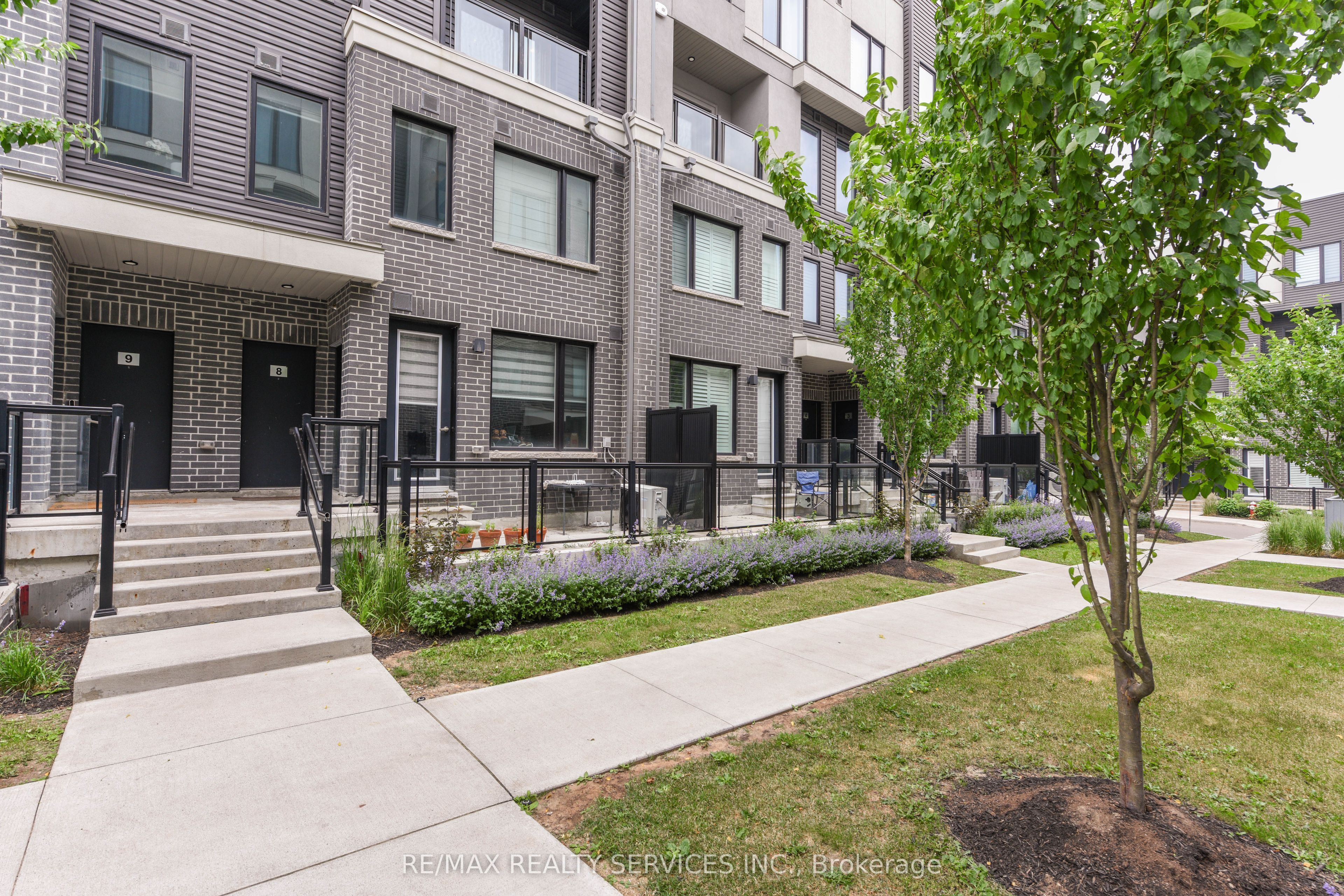 Additional image 4 of 8-3476 Widdicombe Way, Mississauga, ON, L5L 0B8