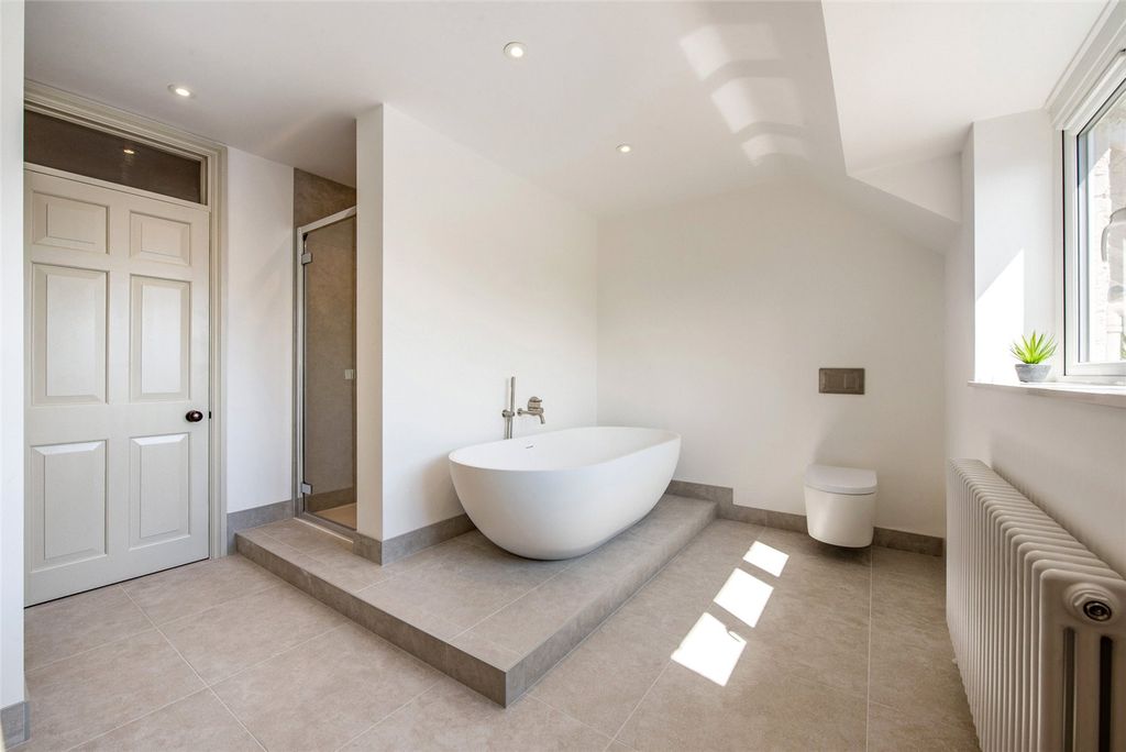 Additional image 11 of 4 bed flat for saleFosters, Fosters Close, East Preston, West Sussex BN16