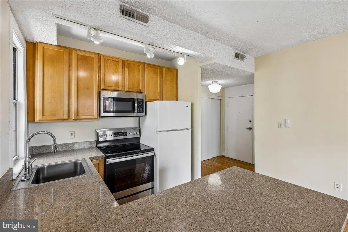Additional image 38 of 1401 Columbia Road NW Unit 410, Washington, DC 20009