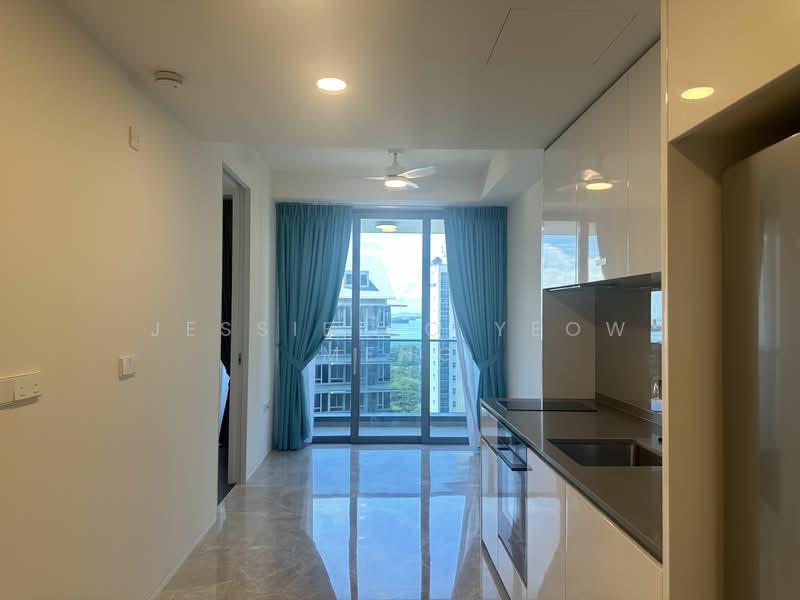 18A Amber Gardens photo 2