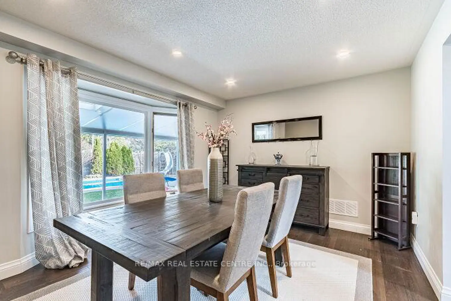 Additional image 15 of 33 Strathroy Crescent