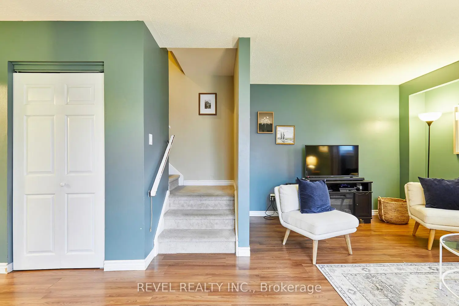 Additional image 2 of 689 Gibb Street