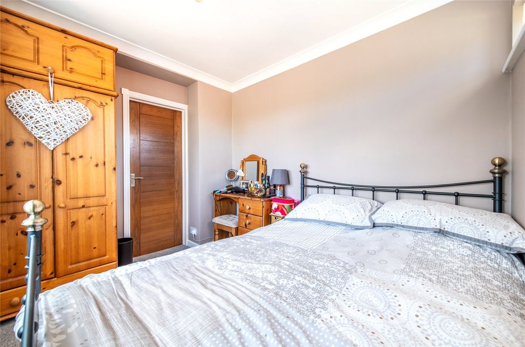 Additional image 8 of 4 bed semi-detached house for saleLaxton Way, Sittingbourne, Kent ME10