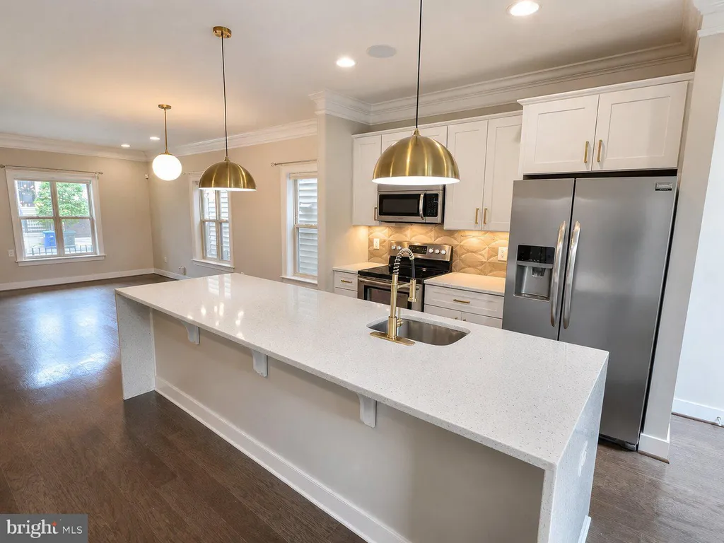 Additional image 2 of 2179 Half Moon Place NE, Washington, DC 20018