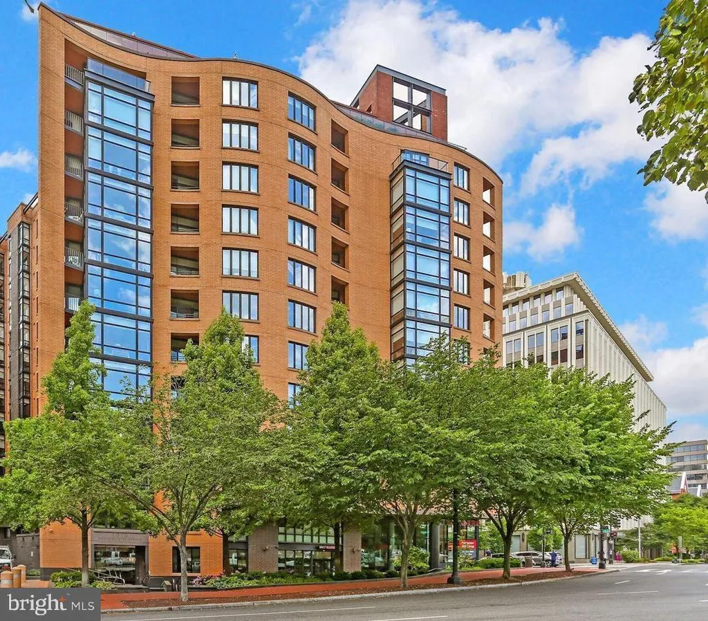 Additional image 15 of 1010 Massachusetts Avenue NW Unit 807, Washington, DC 20001