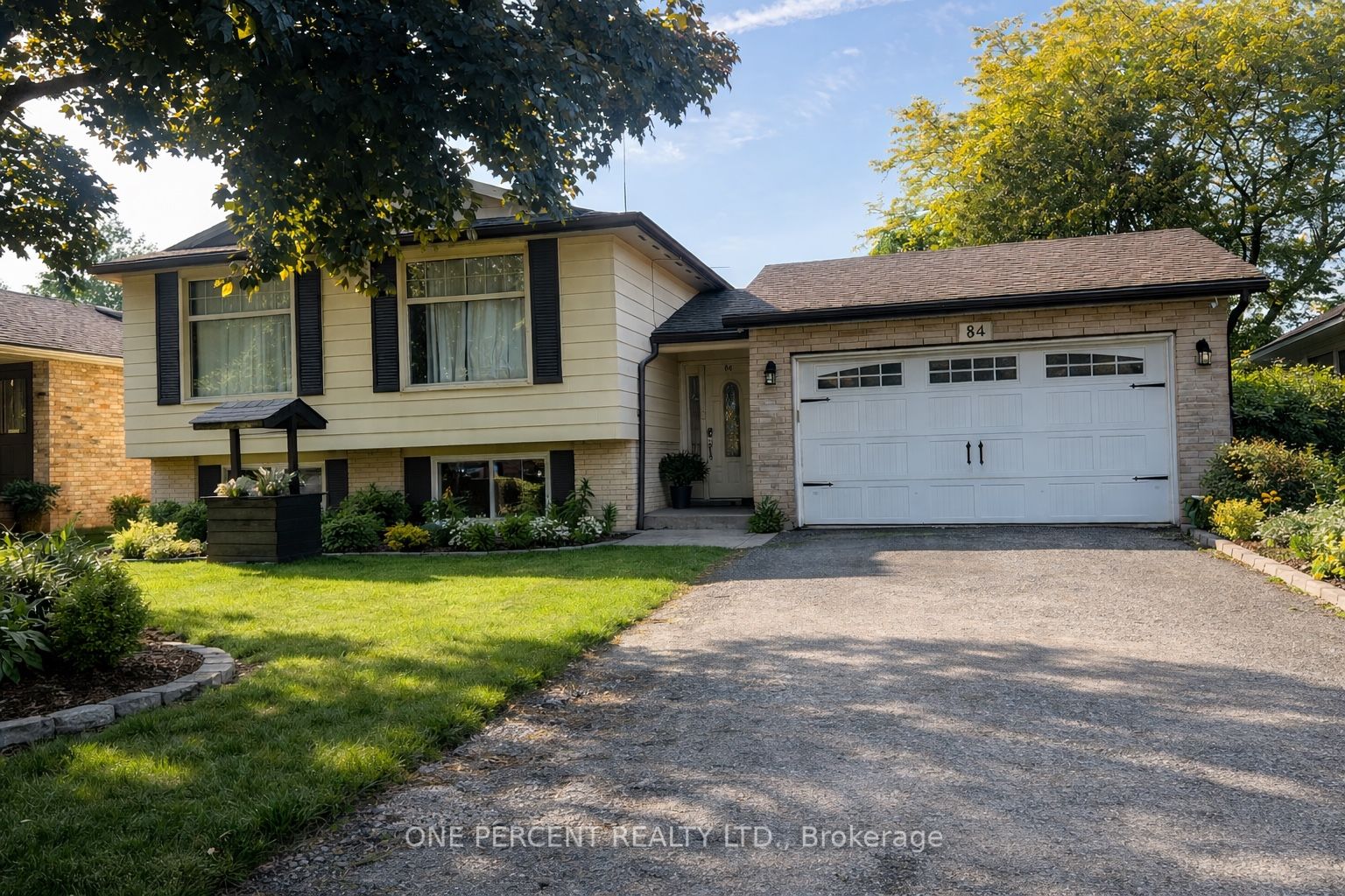 84 Elgar Avenue, Hamilton, ON, L9C 4E5