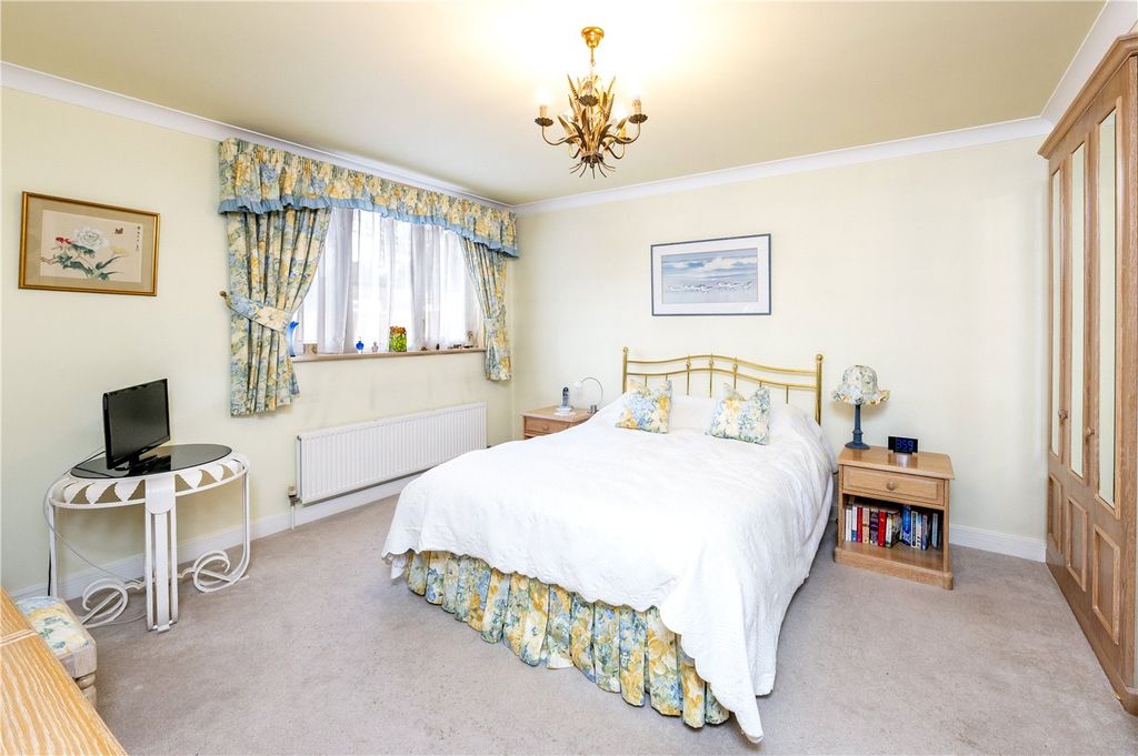 Additional image 7 of 2 bed flat for saleOatlands Drive, Weybridge, Surrey KT13