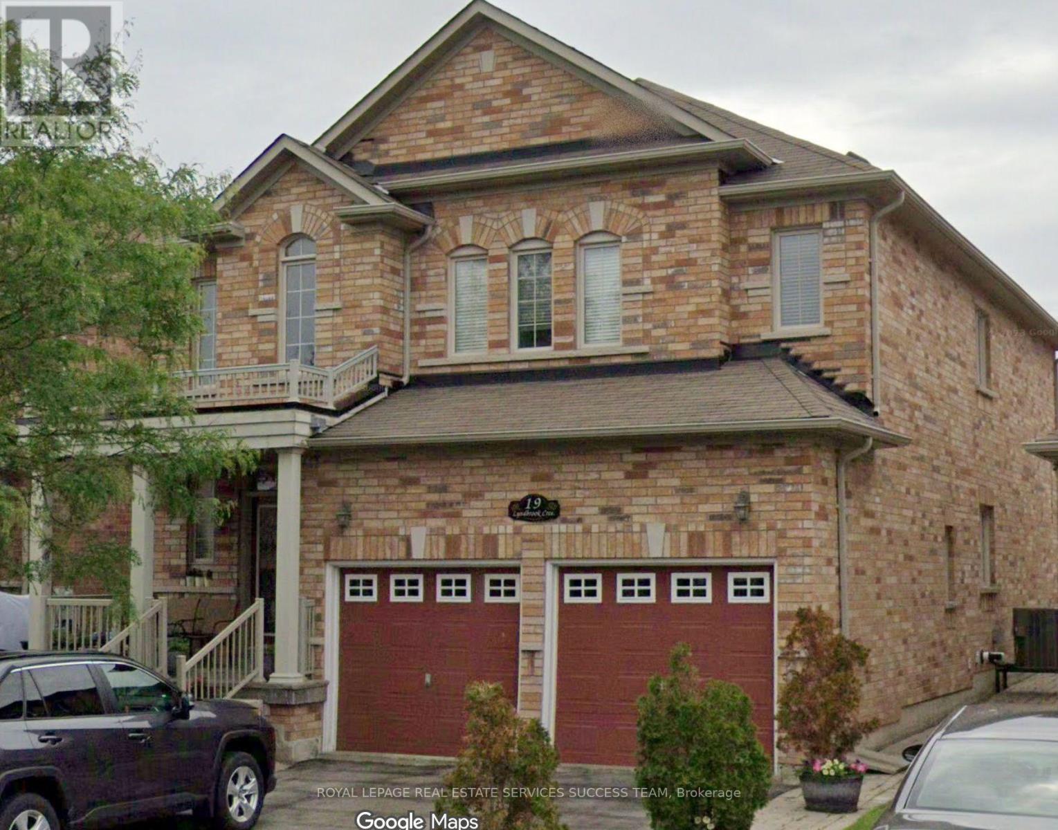 19 LYNDBROOK (BASEMENT) CRESCENT