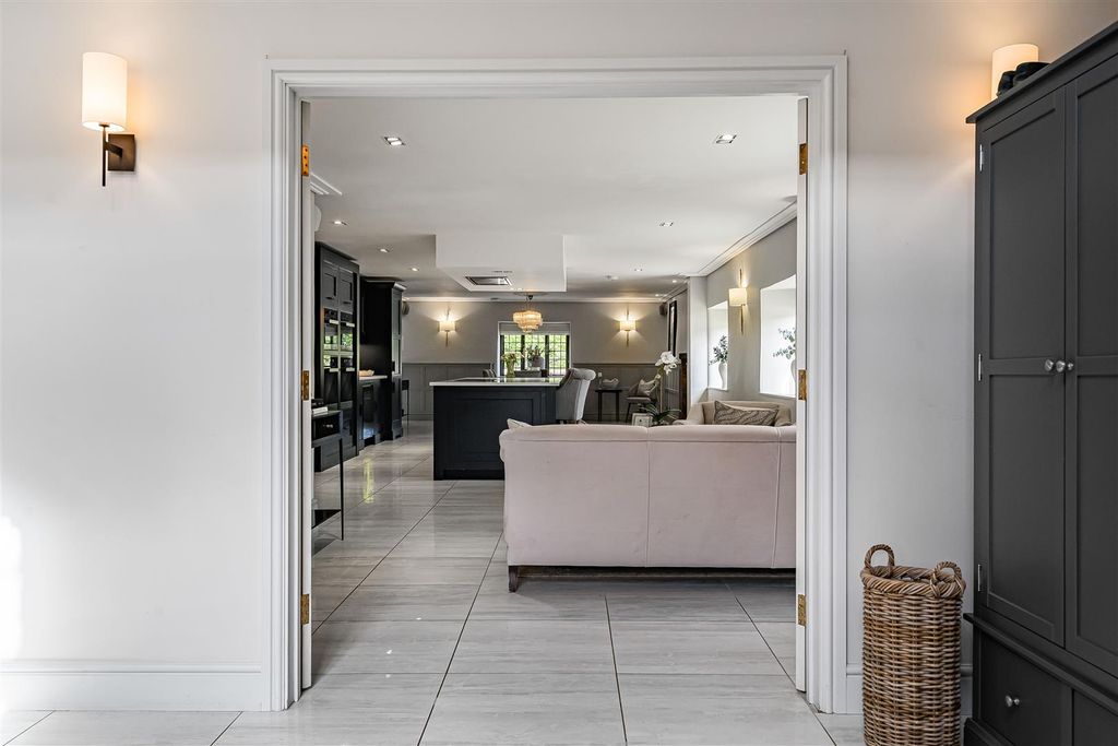 Additional image 20 of 7 bed property for sale34 Bell Lane, Syresham, Brackley NN13