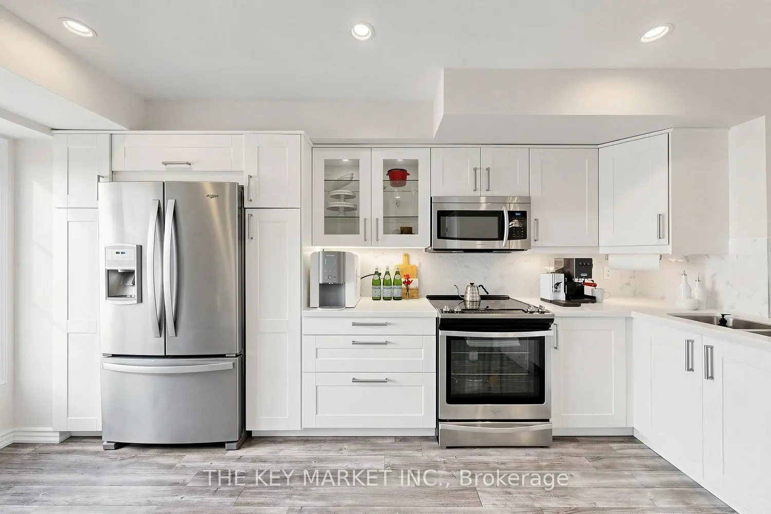 Additional image 4 of 435 English Rose Lane 14