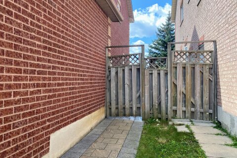 Additional image 8 of Bsmt-82 Fresno Court, Markham, ON, L3R 0T7