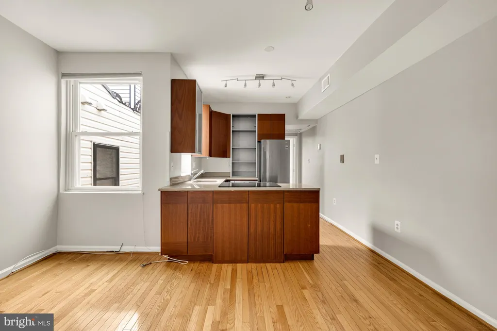 Additional image 19 of 1512 10th Street NW, Washington, DC 20001