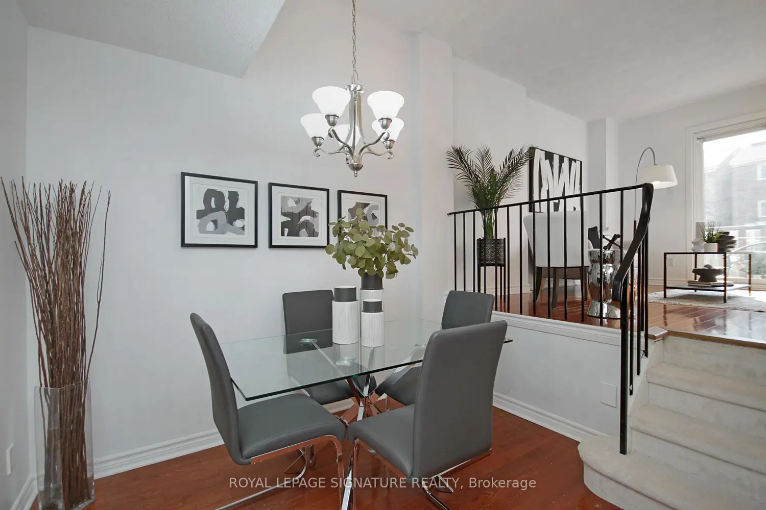36 Lount Street photo 3