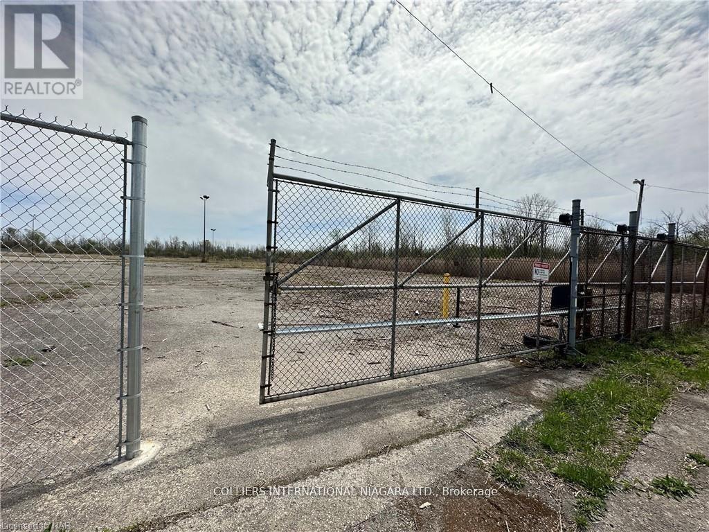 900 HELENA STREET