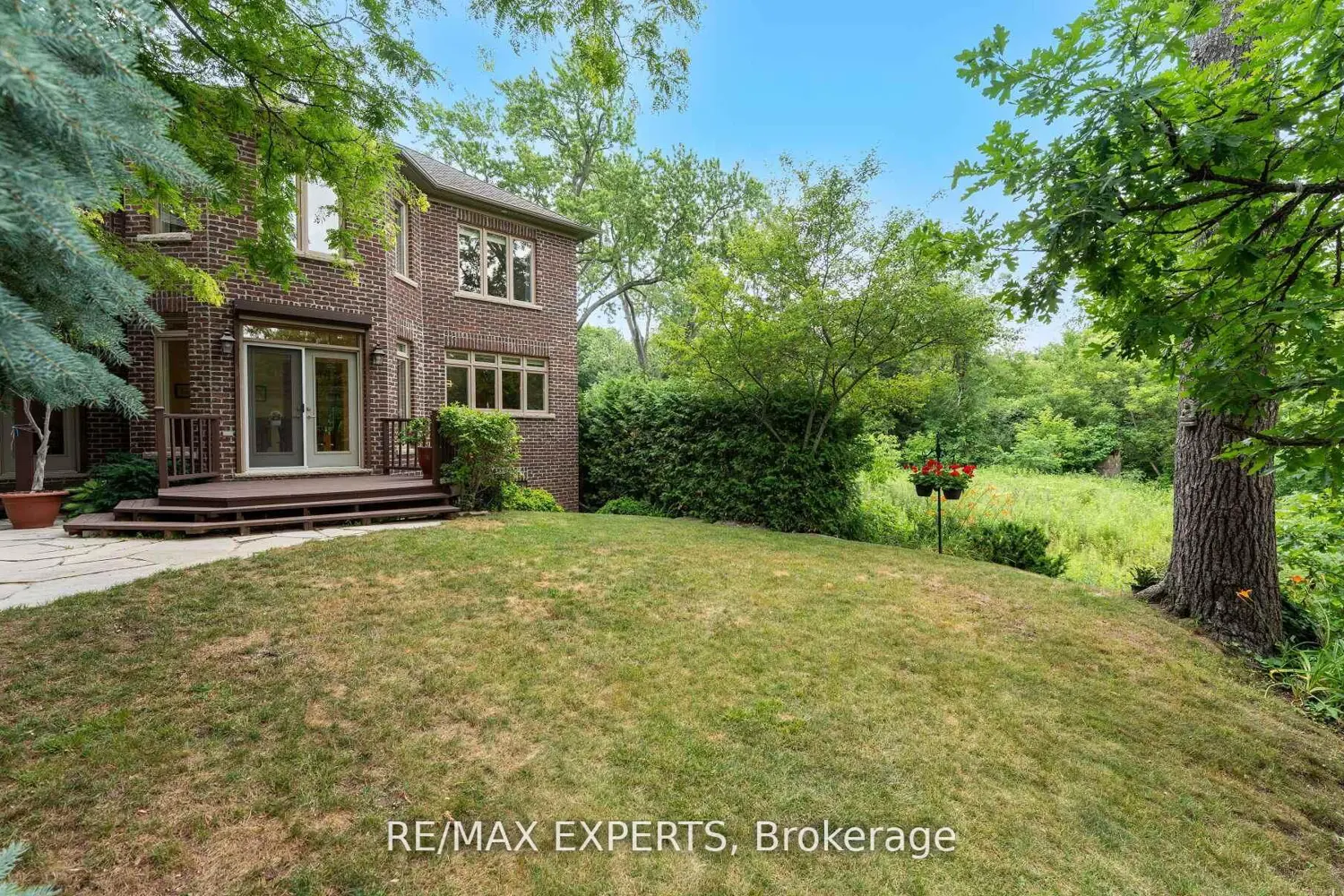 Additional image 19 of 120 Riverside Drive
