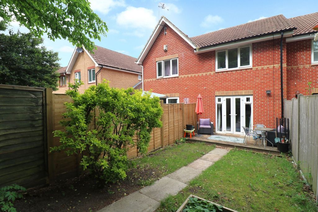Additional image 4 of 2 bed terraced house for saleHedley Gardens, Hedge End SO30