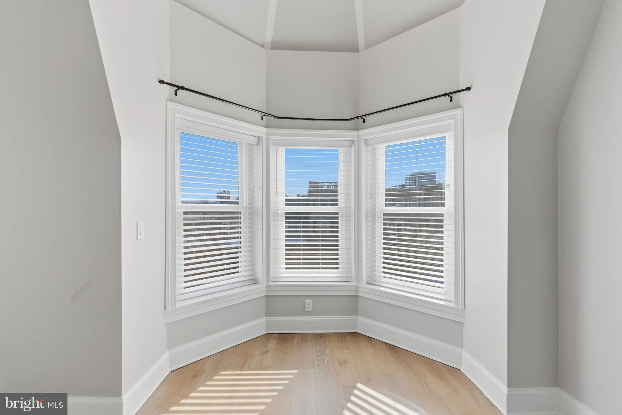 Additional image 198 of 1223 Fairmont Street NW, Washington, DC 20009