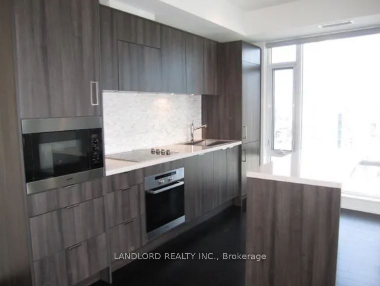 Additional image 5 of 3909-21 Widmer Street, Toronto, ON, M5V 0B8