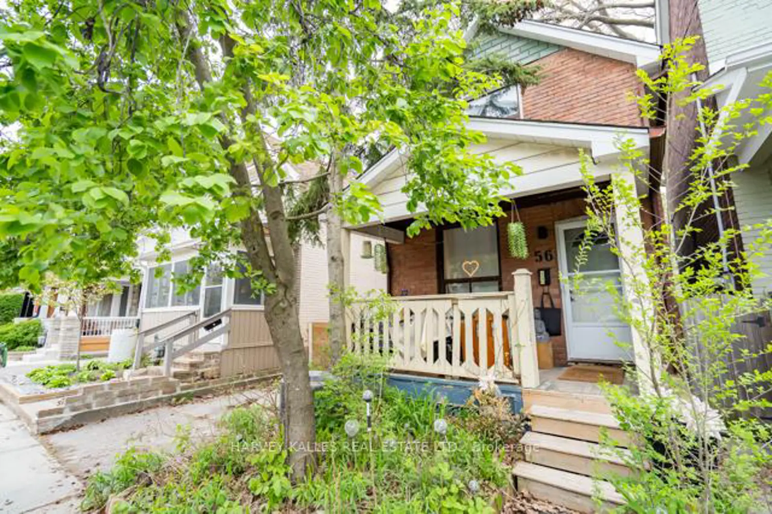 56 Amroth Avenue photo 2