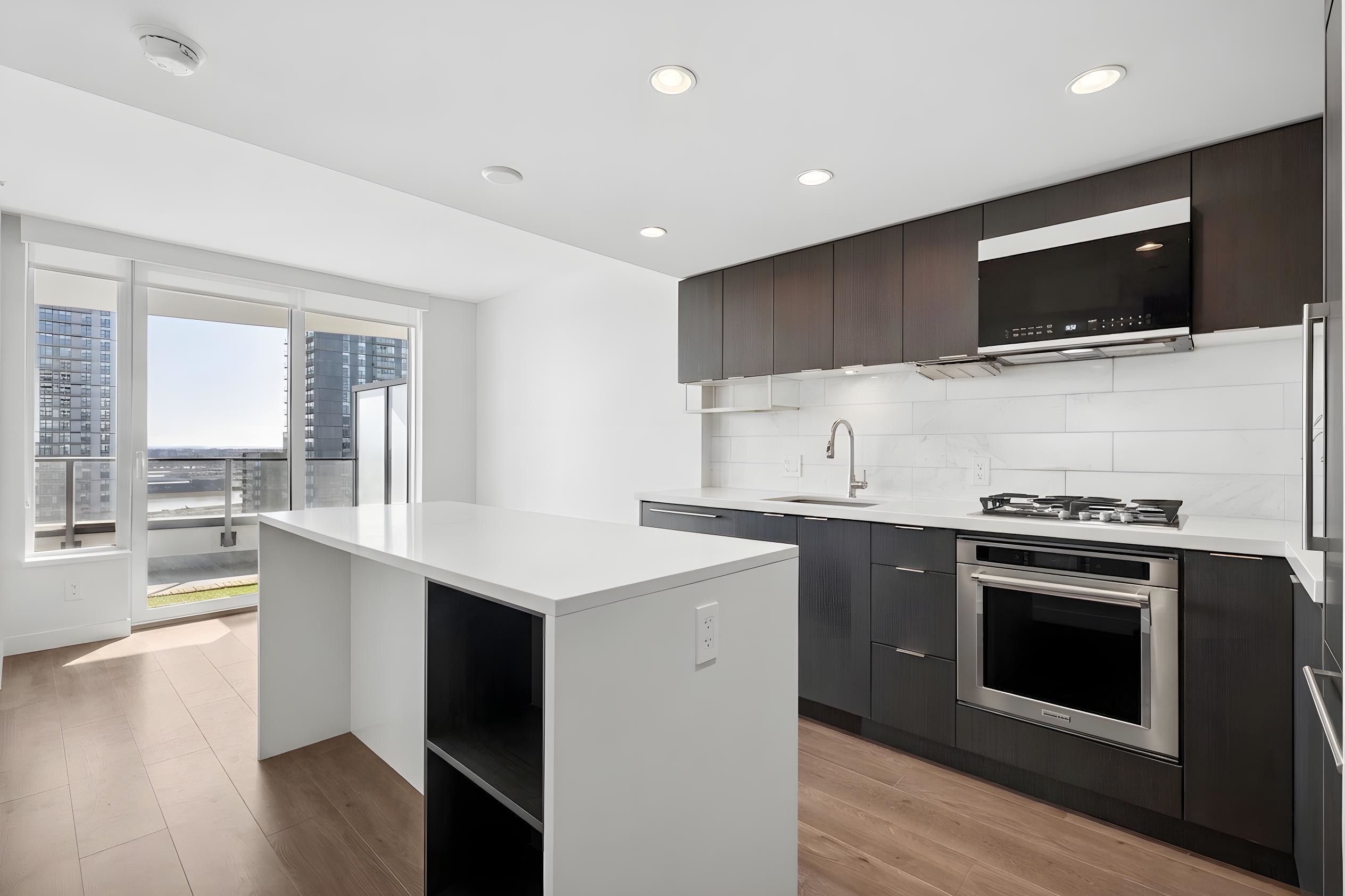 1909-8189 Cambie Street, Vancouver, BC, V6P 0G6