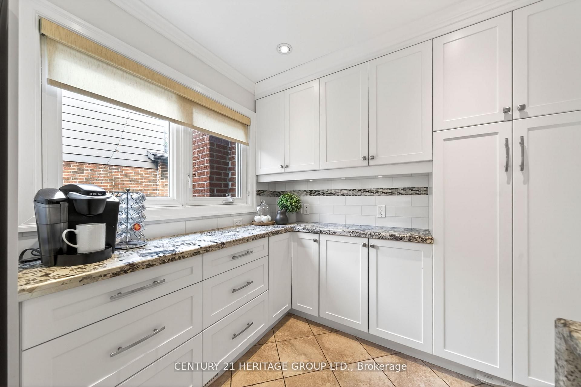Additional image 5 of 64 Coventry Court, Richmond Hill, ON, L4C 8B7
