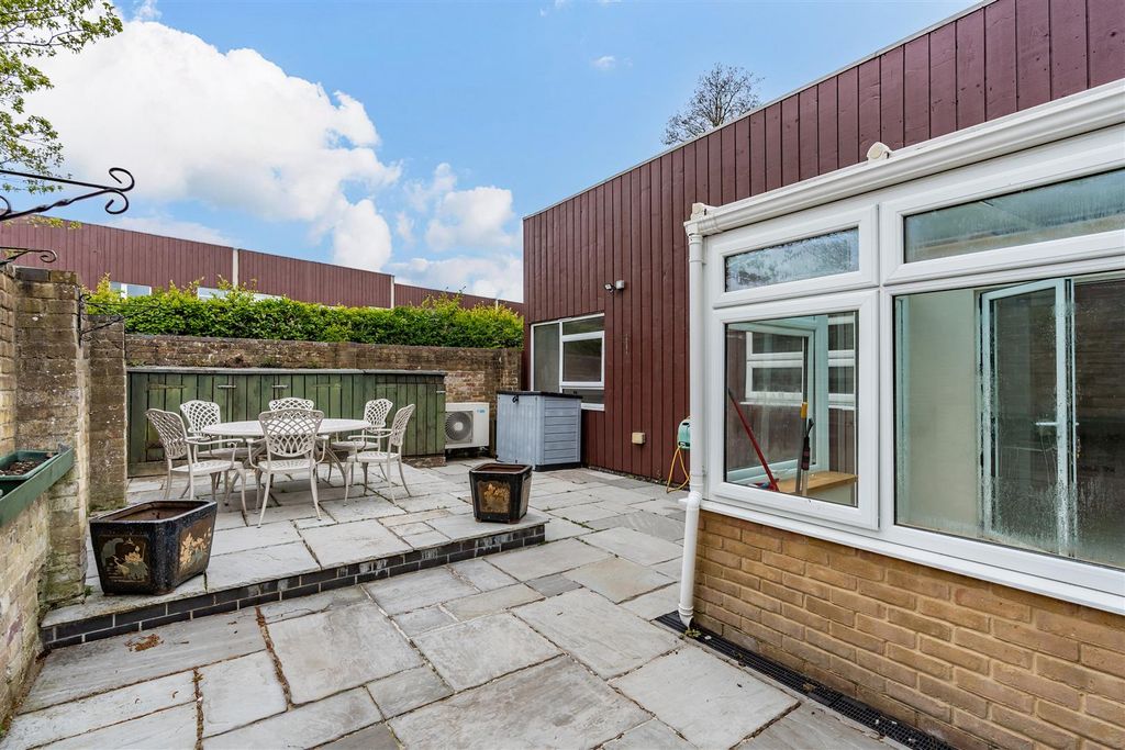 Additional image 15 of 2 bed semi-detached bungalow for saleKnights Croft, New Ash Green DA3