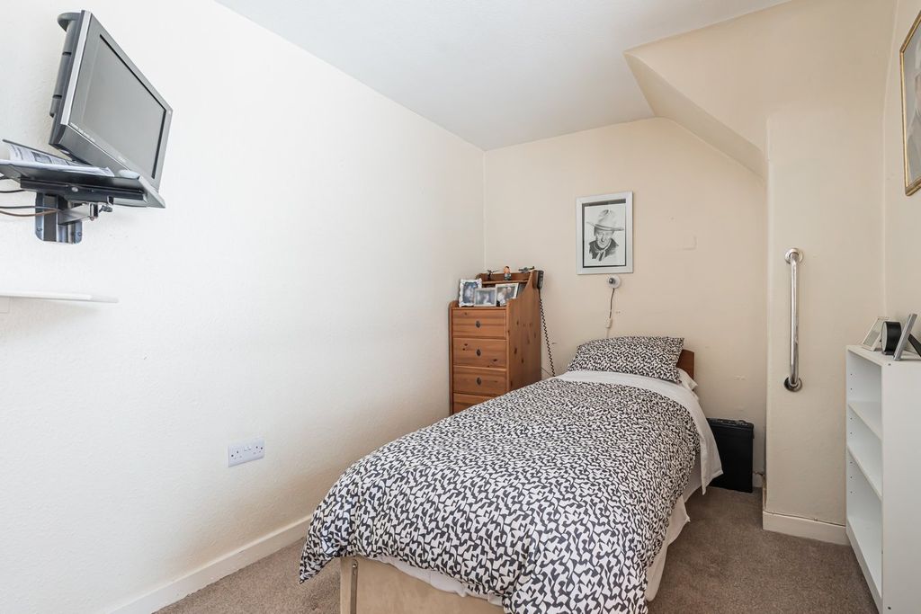 Additional image 7 of 3 bed flat for salePolton Street, Bonnyrigg EH19