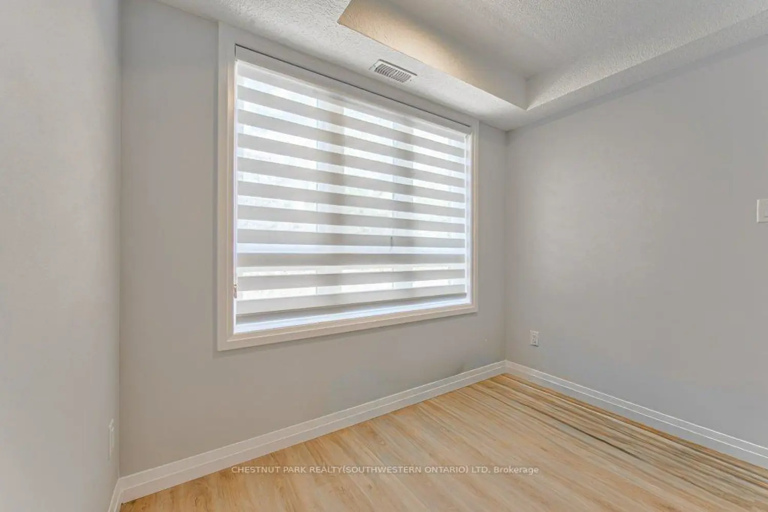 Additional image 13 of 410 Northfield Drive B11