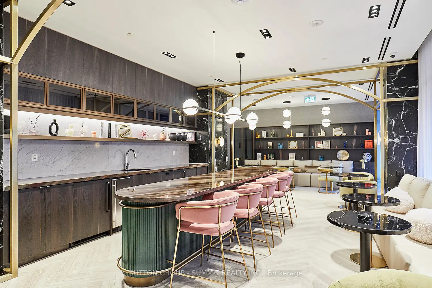 771 Yonge Street 2501 photo 5