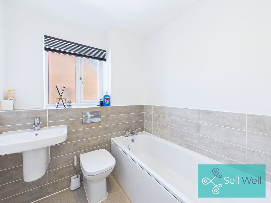 Additional image 16 of 3 bed semi-detached house for saleLaughton Avenue, Worsley, Manchester M28