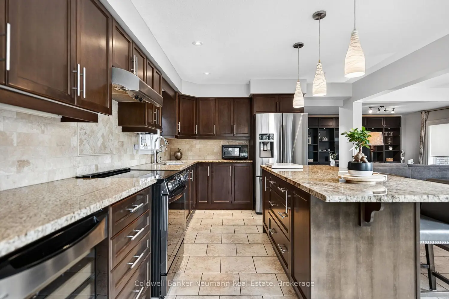 184 Goodwin Drive photo 5