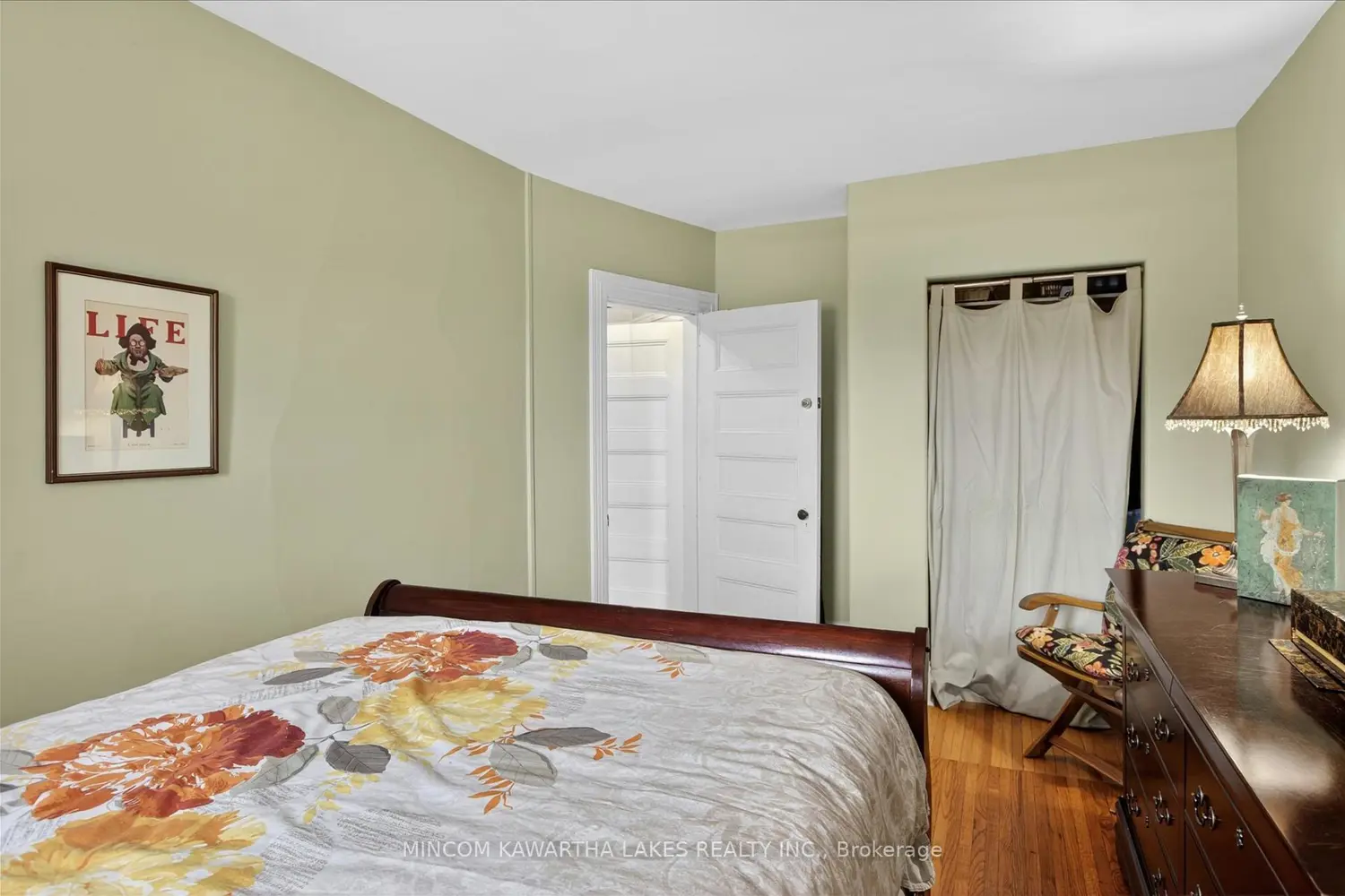 Additional image 10 of 494 Charlotte Street
