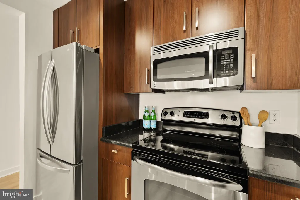 Additional image 8 of 1423 Newton Street NW Unit 204, Washington, DC 20010