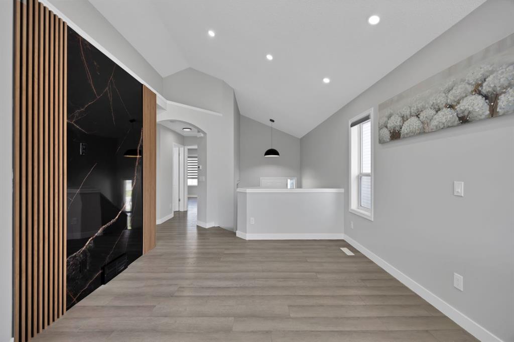 Additional image 4 of 288 Saddlemead Road NE, Calgary, AB, T3J4J4