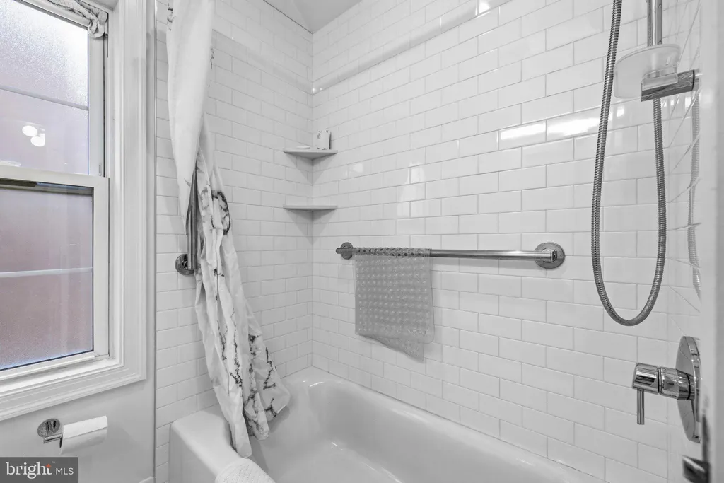 Additional image 30 of 5028 Massachusetts Avenue NW, Washington, DC 20016