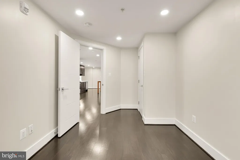 1331 K Street SE Unit 102, Washington, DC 20003