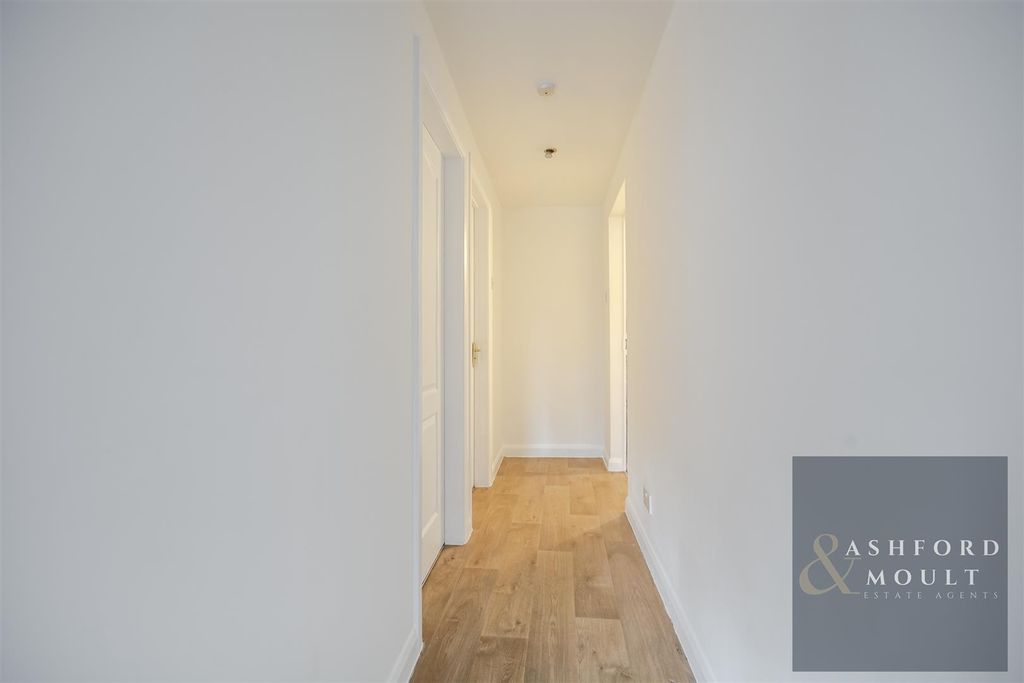 Additional image 7 of 4 bed flat for saleMain Street, Calverton, Nottingham NG14