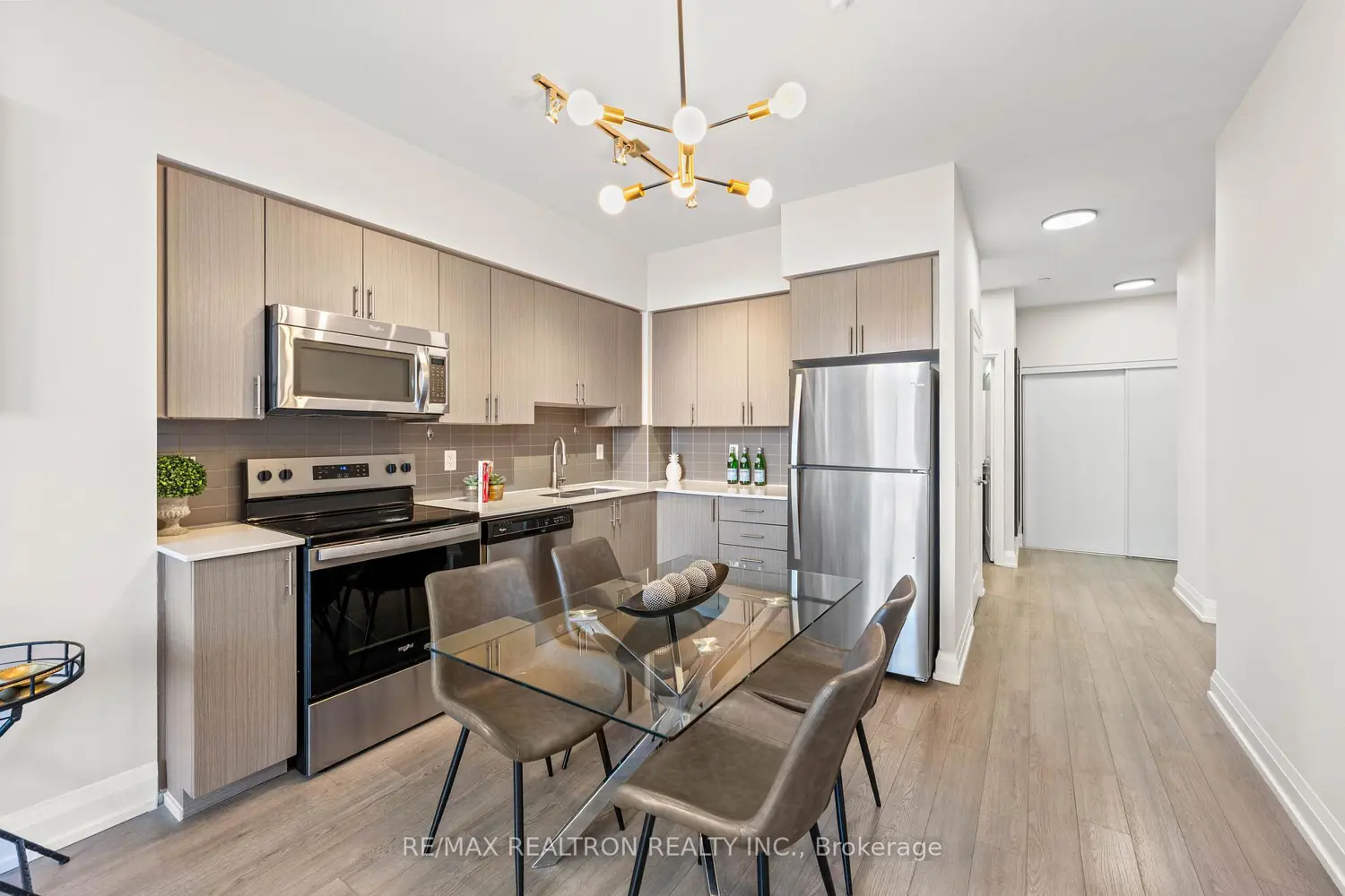 Additional image 6 of 7900 Bathurst Street 1225