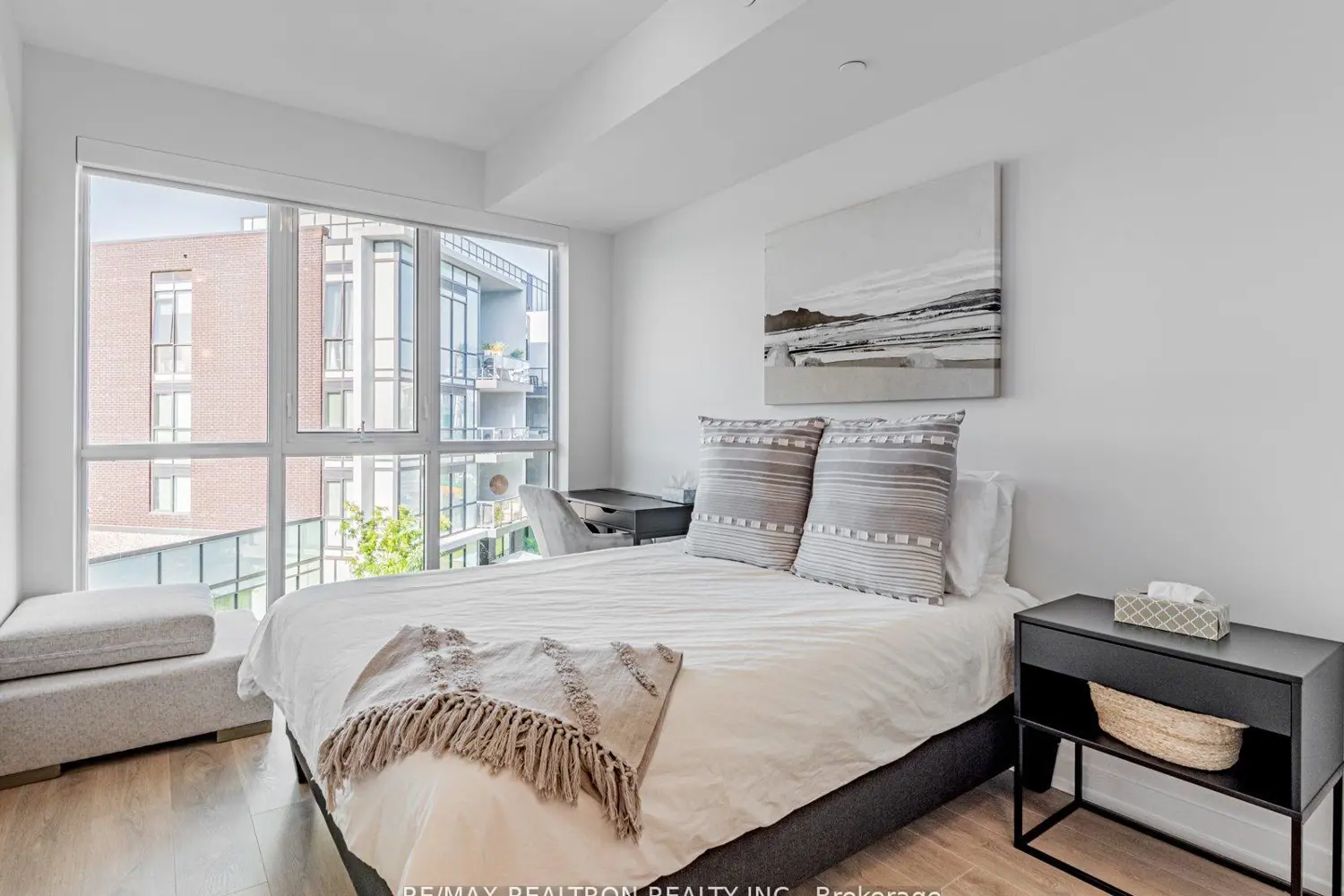 Additional image 11 of 415 Sea Ray Avenue 354
