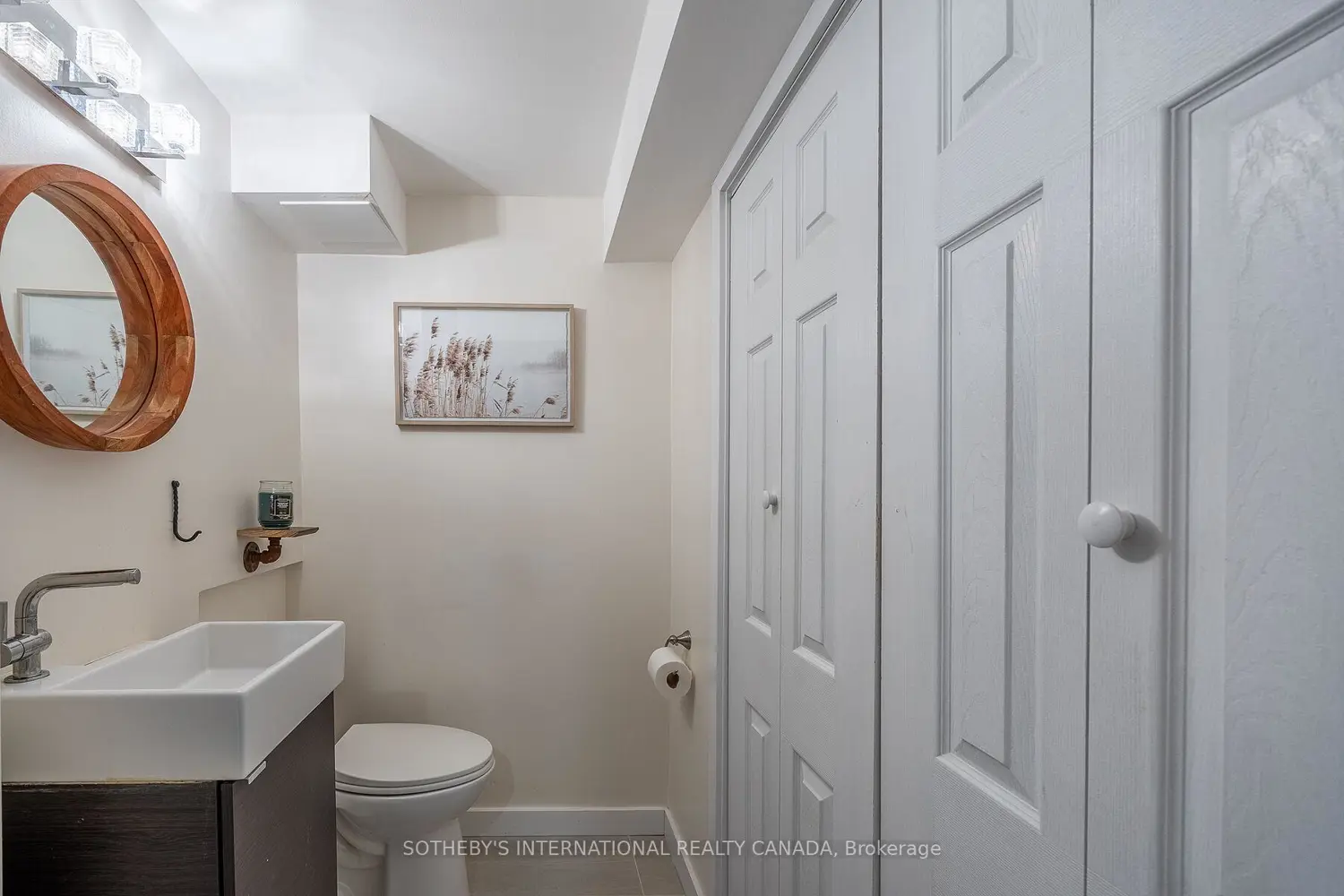Additional image 13 of 5475 Lakeshore Road 113